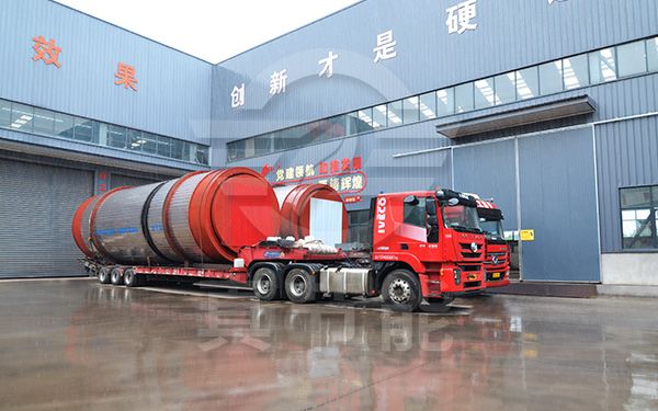 紙漿污泥烘干機(jī)運(yùn)輸現(xiàn)場 紙漿污泥烘干機(jī)運(yùn)輸現(xiàn)場